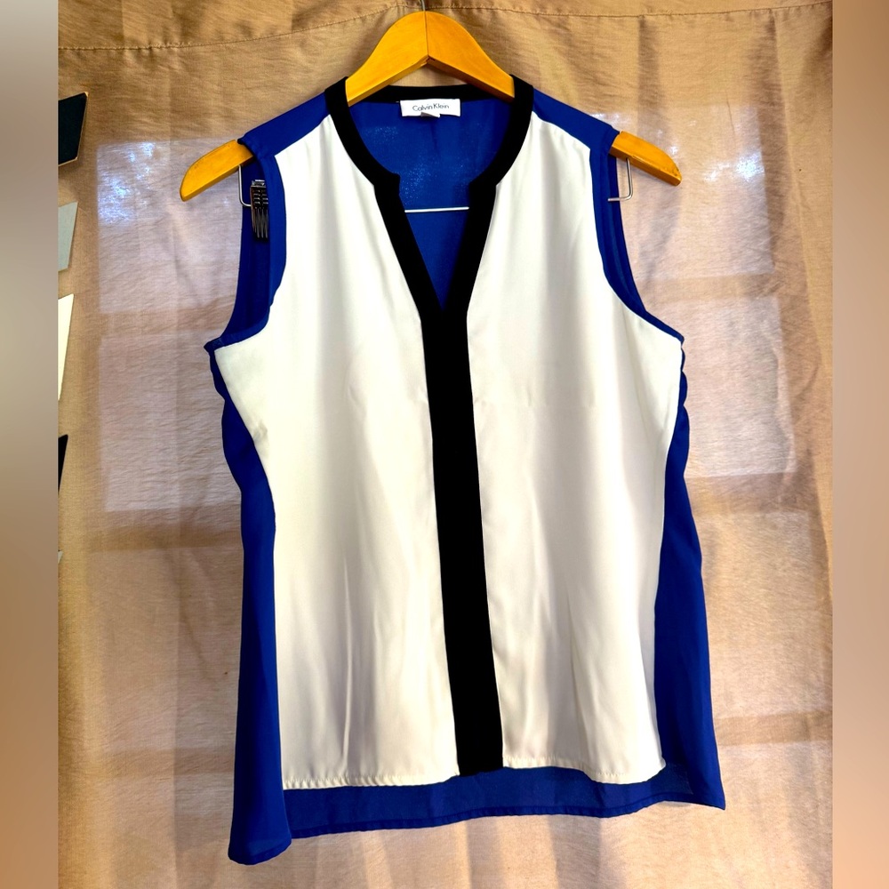 Calvin Klein Sleeveless Colorblock Blouse Women’s Medium